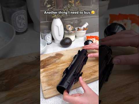I need it immediately😮‍💨 #sushimakerkit #sushilovers #sushirollsathome #sushidiy