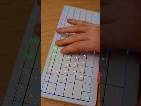 This keyboard replaced my touchpad 🤯